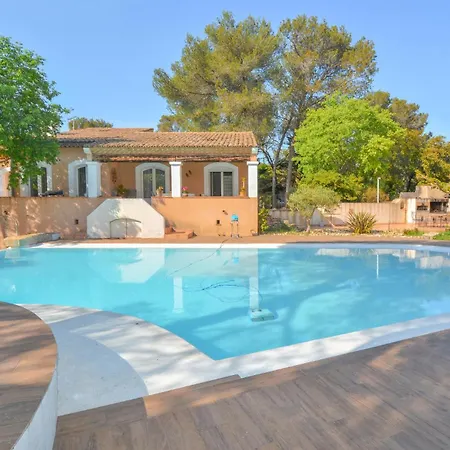 Ξενοδοχείο Cozy In